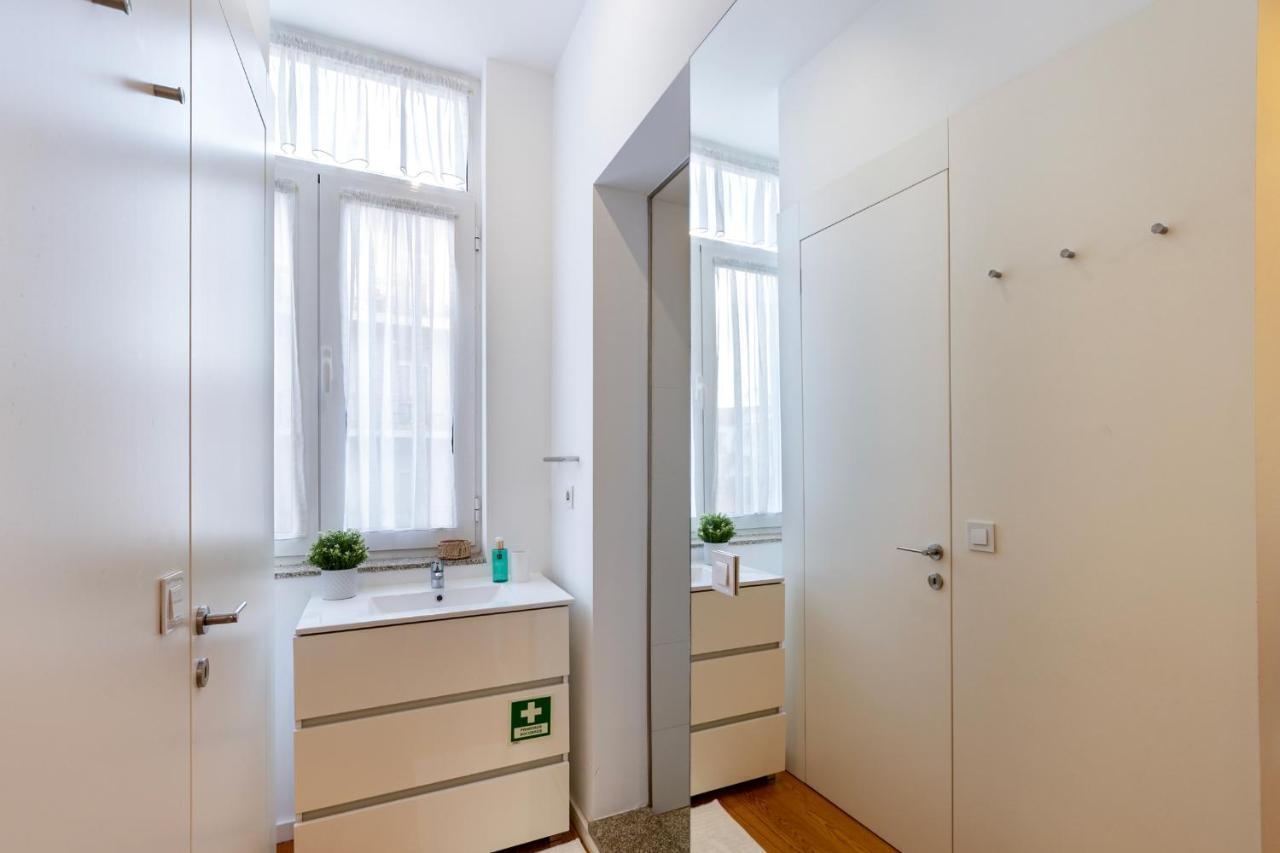 City Center Modern Apartment In Porto Kültér fotó